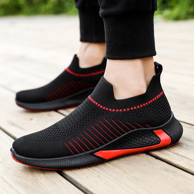 lbreathable mesh lightweight running shoes